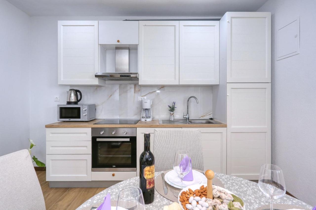 Apartments Poljak 르티나 외부 사진